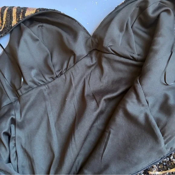 R&M Richards Black and Gold Sequin Maxi Dress,NWT,Size 8 - Picture 11 of 16